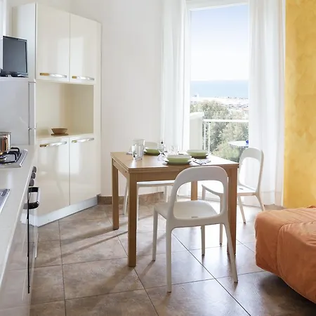 酒店 Solemare E 米萨诺阿德里亚蒂科