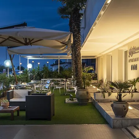 Solemare E * 米萨诺阿德里亚蒂科