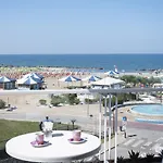 Solemare E Hotell