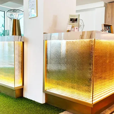 Solemare E ホテル *