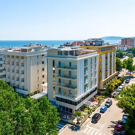 Solemare E ミザーノ・アドリアーティコ